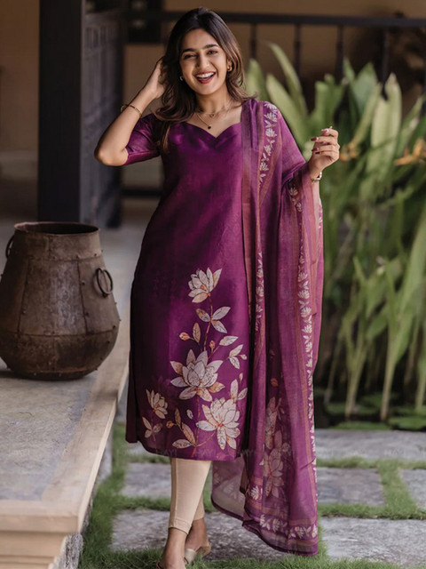 Sangria Women Wine Floral Printed Straight Silk Kurta & Dupatta