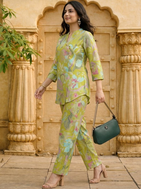 AANVI Tropical Cotton Printed Tunic with Trousers