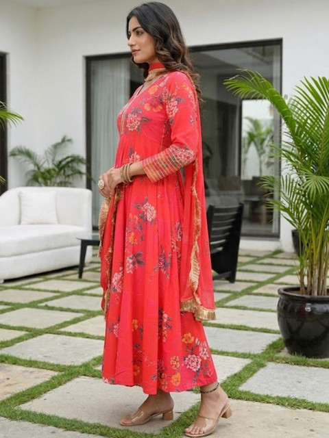 AADVIKA Women Floral Printed Floral Anarkali Kurta - Image 5
