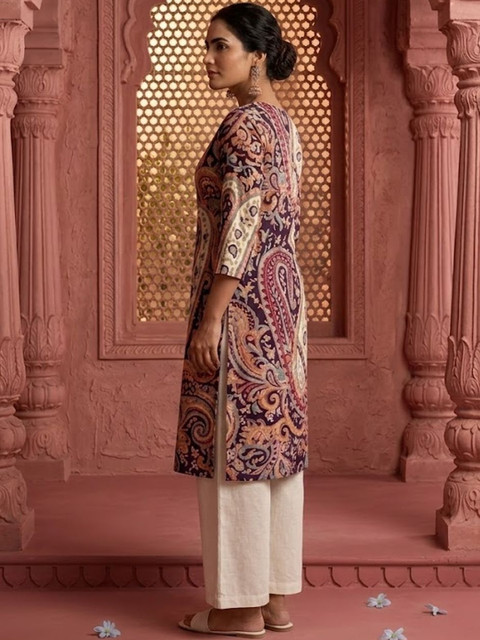 NAVYAAZRI Women Paisley Printed Kurta - Image 5