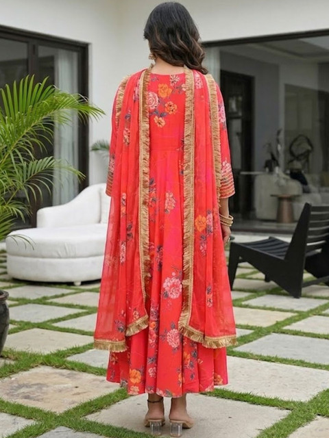 AADVIKA Women Floral Printed Floral Anarkali Kurta - Image 2