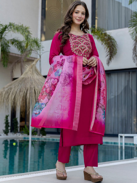 KAARVYA Women Floral Embroidered Regular Thread Work Chanderi Silk Kurta with Trousers & With Dupatta - Image 2
