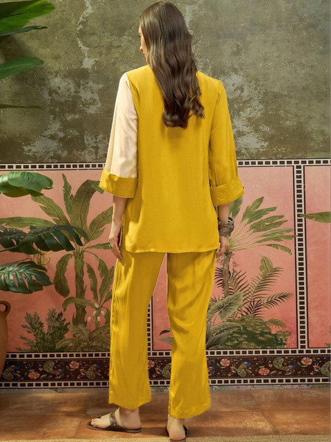 SKYLEE Embroidered Shirt with Trousers - Image 3