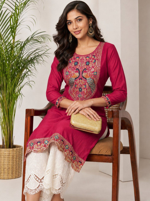 rarethread Women Embroidered Thread Work Kurta