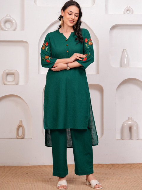 Aramya Women Floral Embroidered Thread Work Indie Prints Kurta - Image 4
