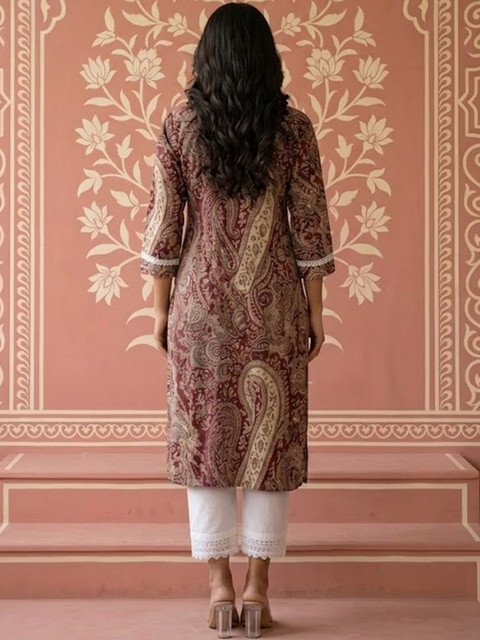NAVYAAZRI Women Paisley Printed Kurta - Image 2