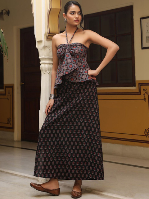 anayna Printed Halter Neck Pure Cotton Top With Skirt - Image 3