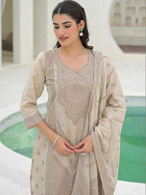 SKYLEE Women Ethnic Motifs Embroidered Regular Chikankari Pure Cotton Kurta with Trousers & With Dupatta - Image 4