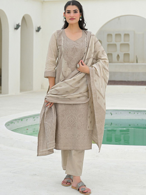 SKYLEE Women Ethnic Motifs Embroidered Regular Chikankari Pure Cotton Kurta with Trousers & With Dupatta - Image 5