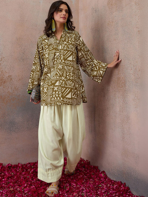 SKYLEE Printed Top with Palazzos - Image 7