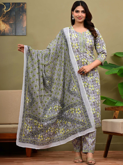 NAVYAAZRI Women Floral Printed Regular Pure Cotton Kurta with Trousers & With Dupatta
