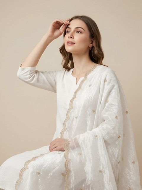 MUFFLY Ethnic Motifs Embroidered Dupatta with Thread Work - Image 2