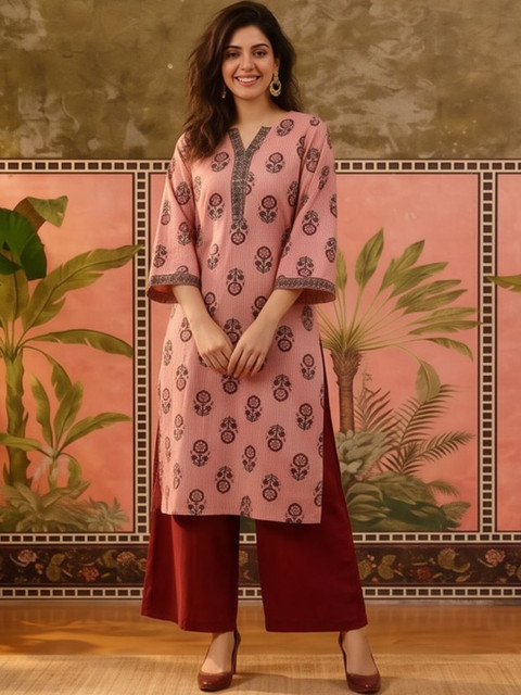 Sangria Women Floral Printed Indie Prints Kurta
