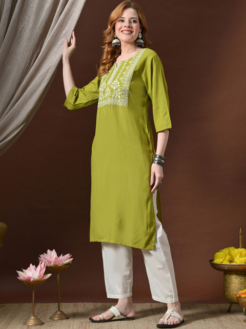 JEMCY Women Ethnic Motifs Embroidered Thread Work Indie Prints Kurta