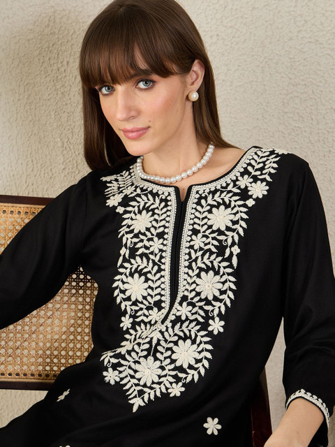 Indo Era Women Ethnic Motifs Embroidered Thread Work Kurta - Image 2