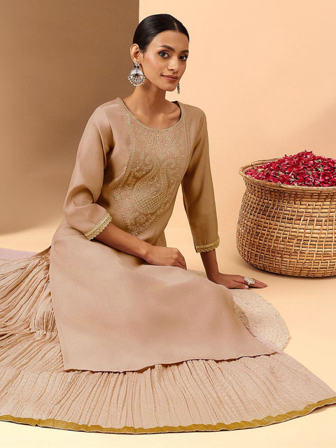Janasya Women Embroidered Thread Work Kurta - Image 4