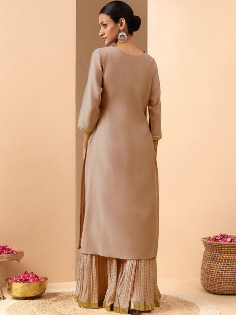 Janasya Women Embroidered Thread Work Kurta - Image 5