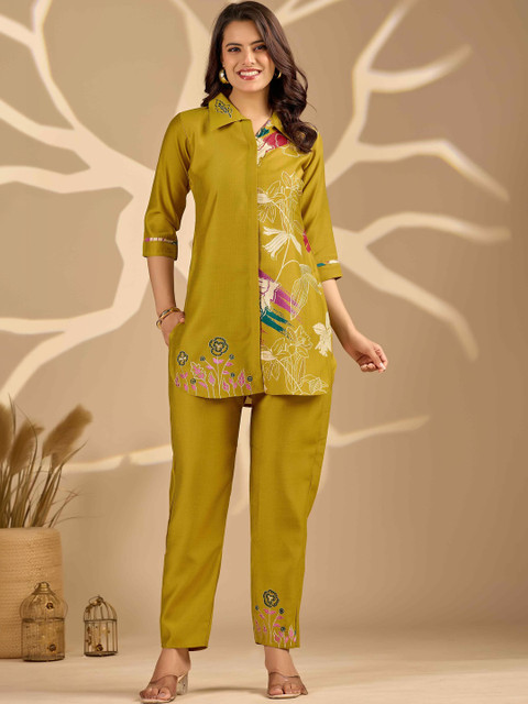 Sangria Floral Printed Tunic with Trousers