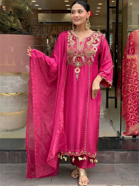 PAZVADI Women Embroidered Regular Thread Work Chanderi Silk Kurta with Trousers & With Dupatta