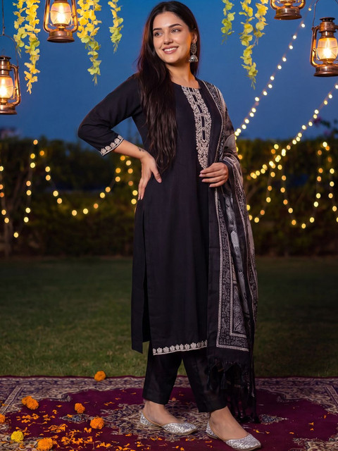 Indo Era Women Ethnic Motifs Embroidered Regular Thread Work Kurta with Trousers & With Dupatta