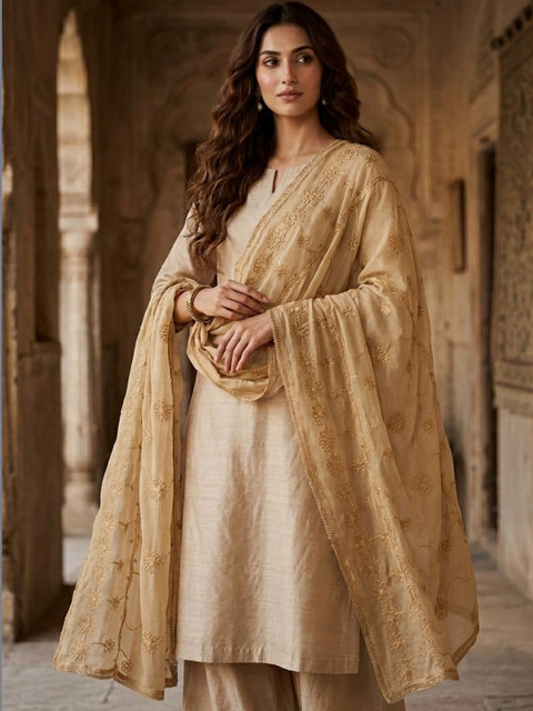 Dupatta Bazaar Embroidered Dupatta with Thread Work