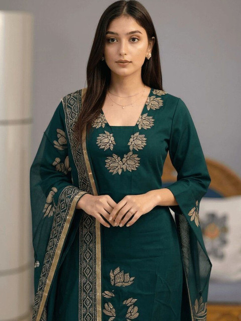 NARI DREAM Women Ethnic Motifs Printed Regular Thread Work Kurta with Trousers & With Dupatta - Image 3
