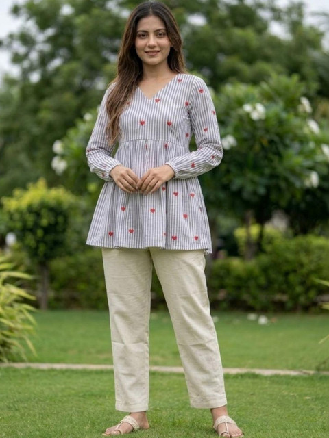 ODETTE Floral Printed V-Neck Tunic With Trousers