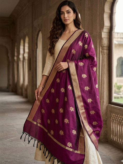 Dupatta Bazaar Ethnic Motifs Woven Design Dupatta with Zari - Image 2