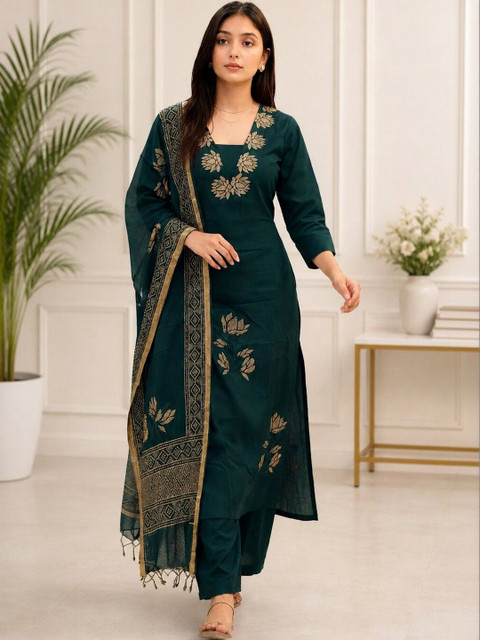 NARI DREAM Women Ethnic Motifs Printed Regular Thread Work Kurta with Trousers & With Dupatta