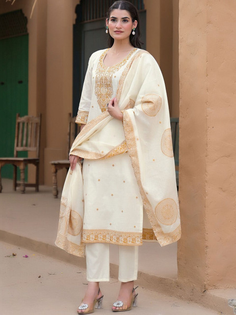 SKYLEE Women Ethnic Motifs Embroidered Regular Thread Work Pure Cotton Kurta with Trousers & With Dupatta - Image 4