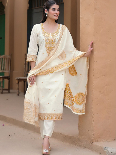SKYLEE Women Ethnic Motifs Embroidered Regular Thread Work Pure Cotton Kurta with Trousers & With Dupatta - Image 5