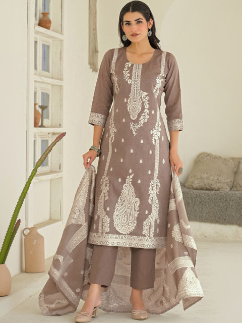 SKYLEE Women Ethnic Motifs Embroidered Regular Thread Work Pure Cotton Kurta with Trousers & With Dupatta - Image 5
