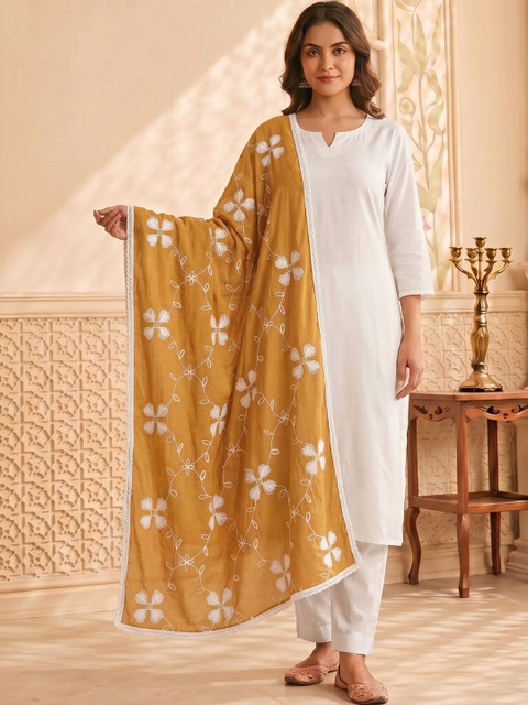Zamour Floral Embroidered Pure Cotton Dupatta With Thread Work