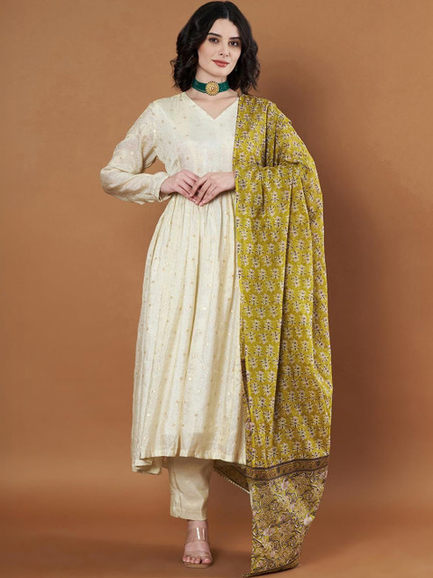 AKSHADEEP Printed Block Print Dupatta - Image 2