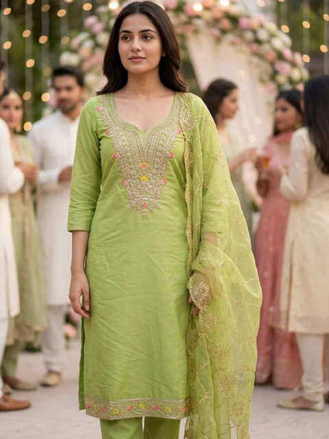 Leeza Store Embroidered Unstitched Dress Material