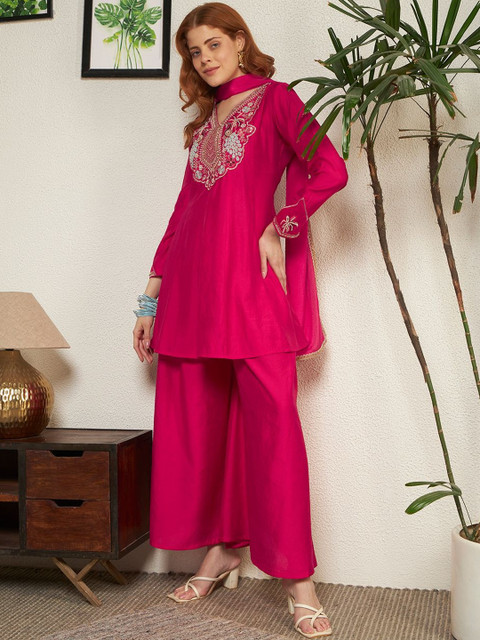 Honky Tonky Women Ethnic Motifs Embroidered Regular Thread Work Kurta with Palazzos & With Dupatta - Image 5