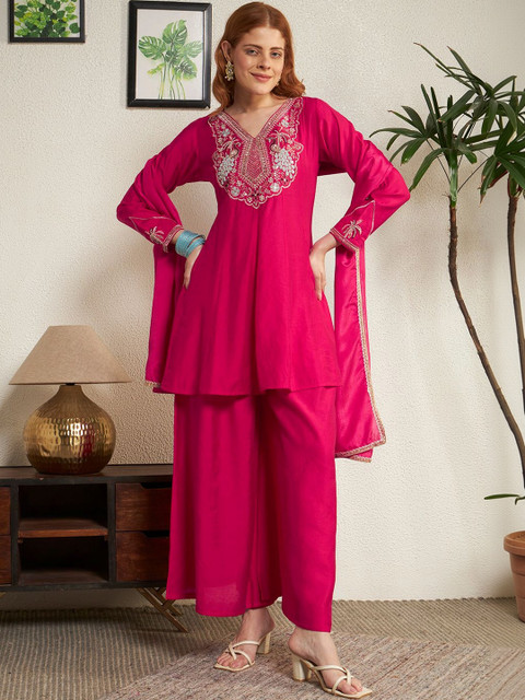 Honky Tonky Women Ethnic Motifs Embroidered Regular Thread Work Kurta with Palazzos & With Dupatta - Image 3