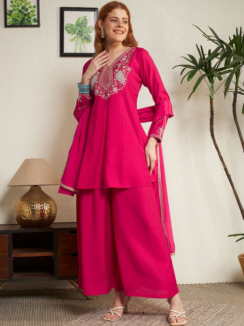 Honky Tonky Women Ethnic Motifs Embroidered Regular Thread Work Kurta with Palazzos & With Dupatta - Image 6