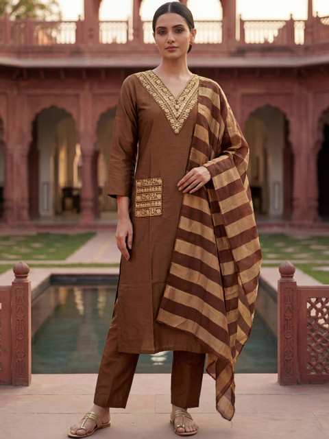 CREEPER Women Ethnic Motifs Embroidered Regular Thread Work Kurta with Trousers & With Dupatta - Image 2