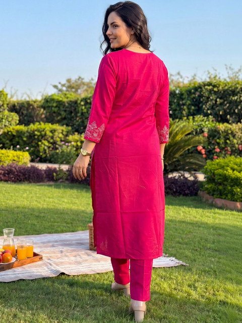 Indo Era Women Floral Embroidered Regular Pure Cotton Kurta with Trousers - Image 4