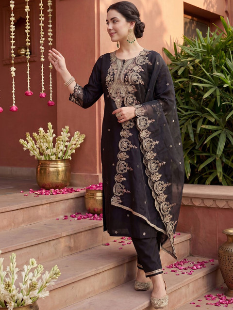 Indo Era Women Ethnic Motifs Embroidered Regular Thread Work Liva Kurta with Trousers & With Dupatta - Image 2