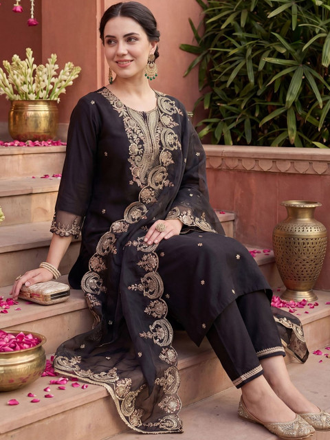 Indo Era Women Ethnic Motifs Embroidered Regular Thread Work Liva Kurta with Trousers & With Dupatta