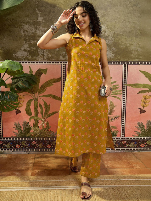 SKYLEE Floral Printed Top with Palazzos - Image 7