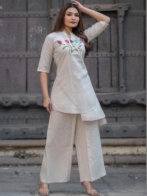 ANYA GALLERY ART Floral Embroidered A-Line Dress