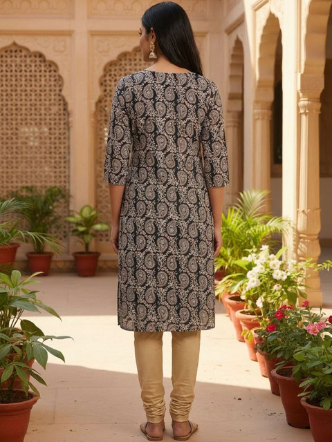 Milvia Women Paisley Printed Indie Prints Crepe Kurta - Image 4