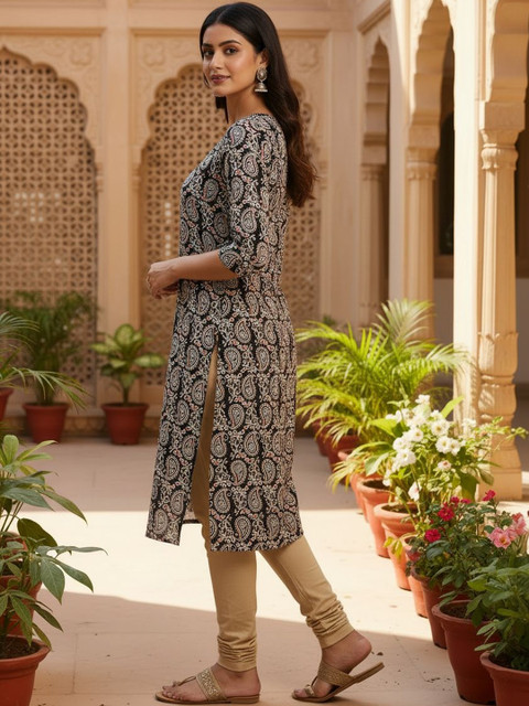 Milvia Women Paisley Printed Indie Prints Crepe Kurta - Image 3