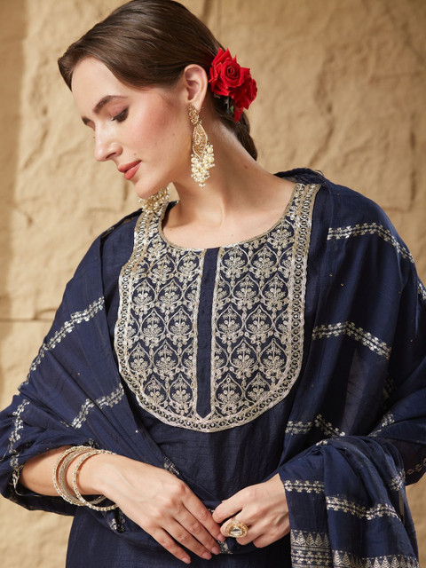 Fabhuman Women Ethnic Motifs Embroidered Regular Thread Work Kurta with Trousers & With Dupatta - Image 5