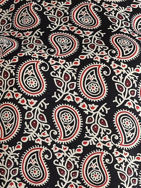 Milvia Women Paisley Printed Indie Prints Crepe Kurta - Image 7