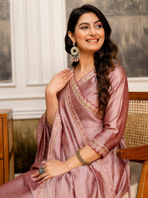 Berrylicious Women Ethnic Motifs Yoke Design Angrakha Mirror Work Pure Silk Kurta with Trousers & With - Image 2