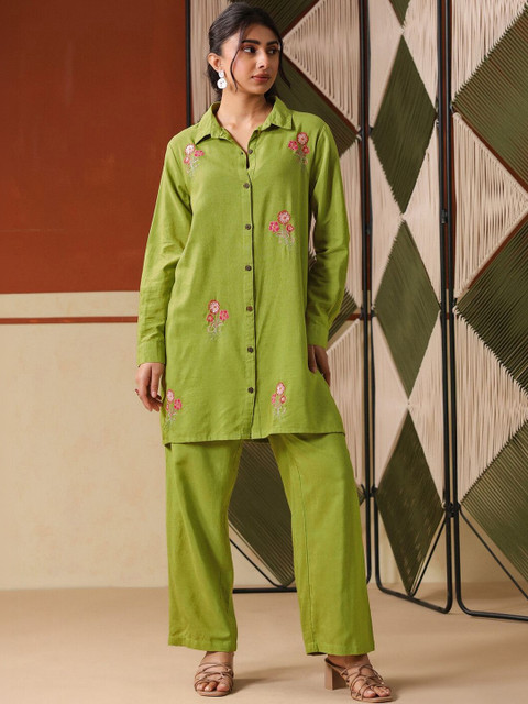 SKYLEE Embroidered Shirt with Trousers
